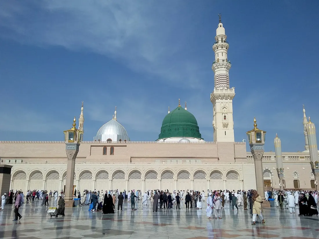 The Green Dome — Madinah — Umrah Ziyarat sightseeing